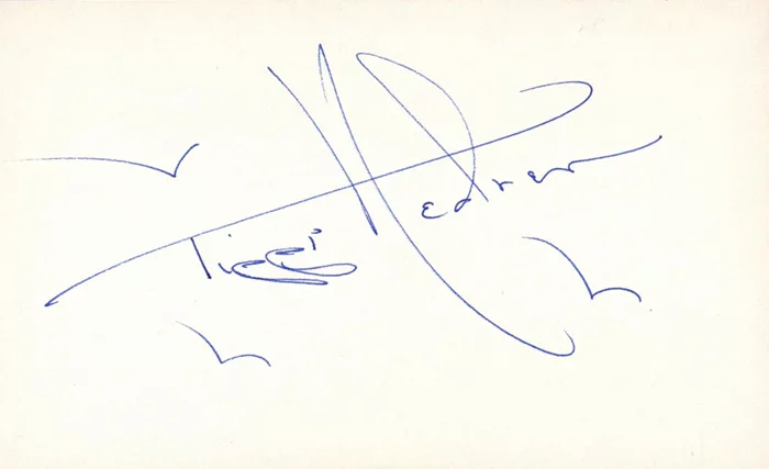 Tippi Hedren autograph