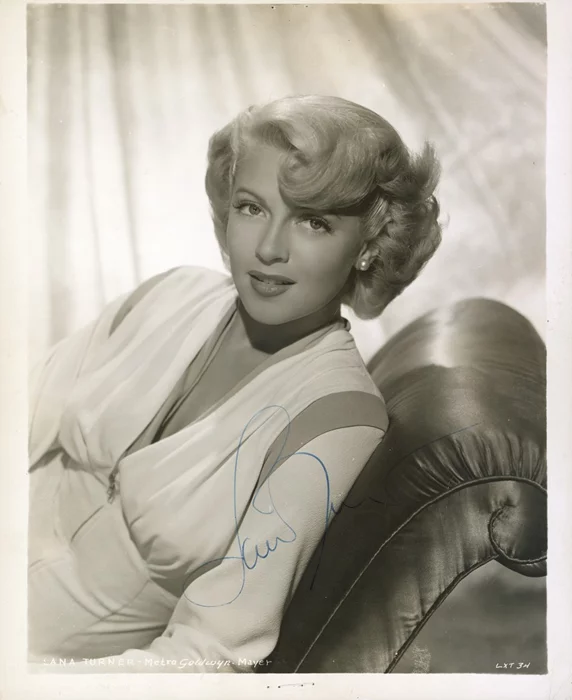 Lana Turner autograph