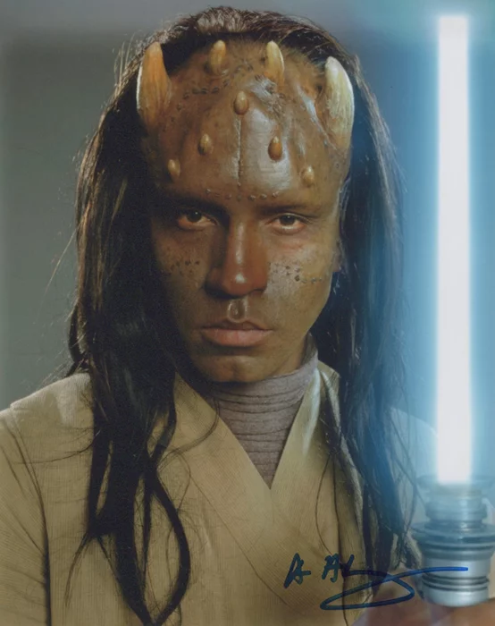 Tux Akindoyeni autograph