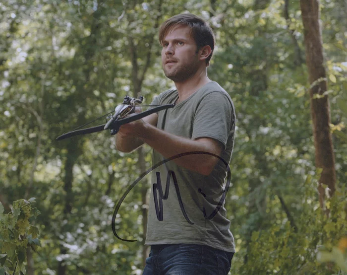 Matthew Davis autograph