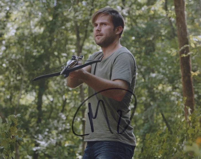 Matthew Davis autograph