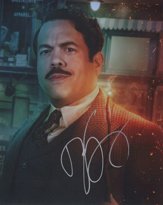 Dan Fogler autograph