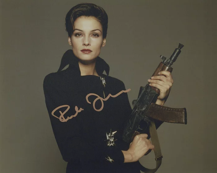 Famke Janssen autograph