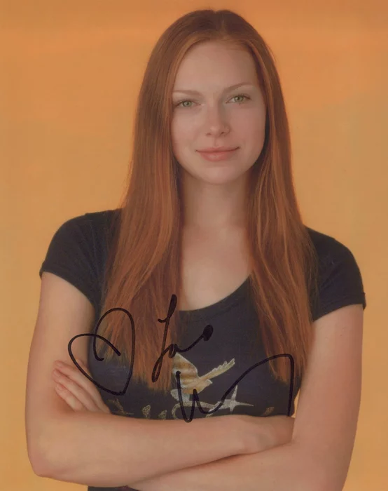 Laura Prepon autograph