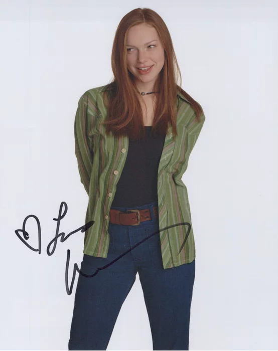 Laura Prepon autograph