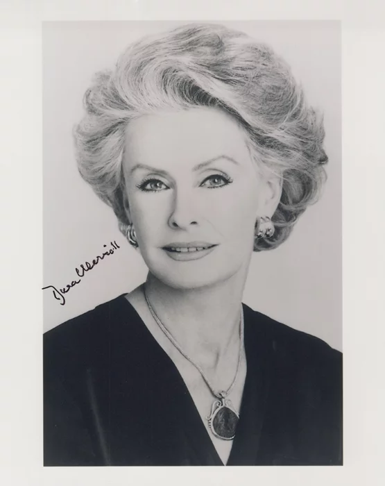 Dina Merrill autograph