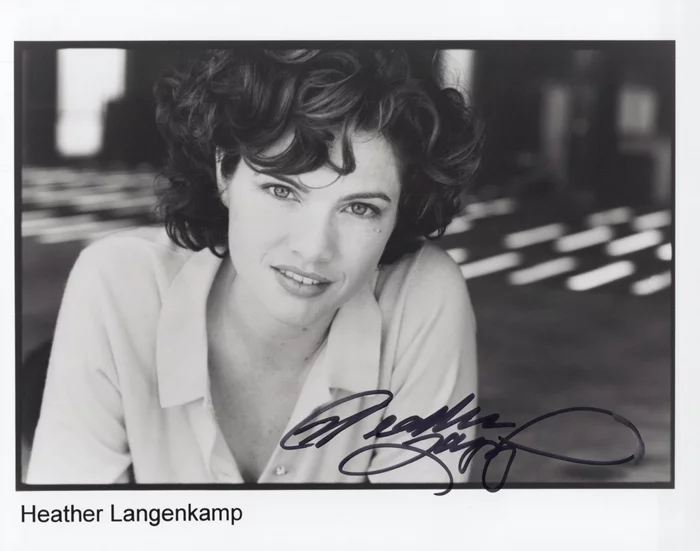 Heather Langenkamp autograph