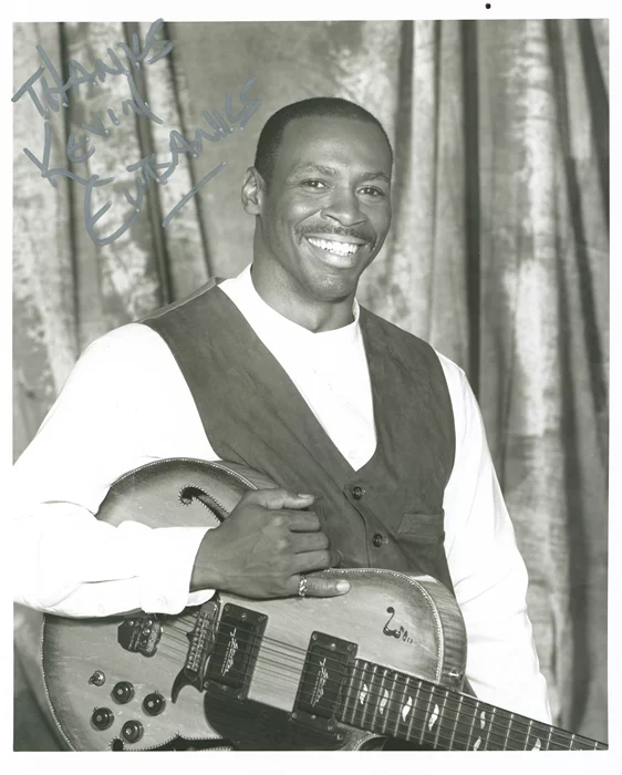 Kevin Eubanks autograph