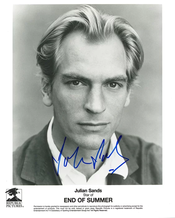 Julian Sands autograph