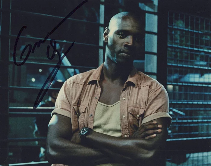 Omar Sy autograph