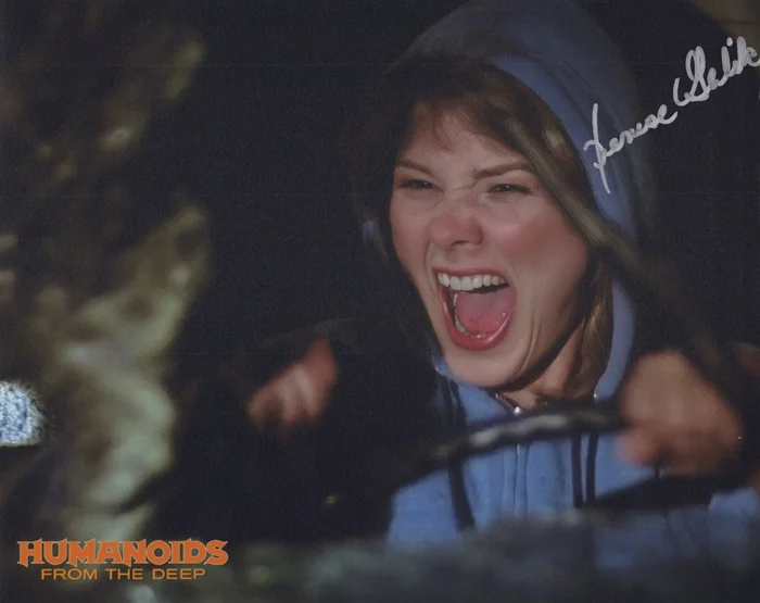 Denise Galik autograph