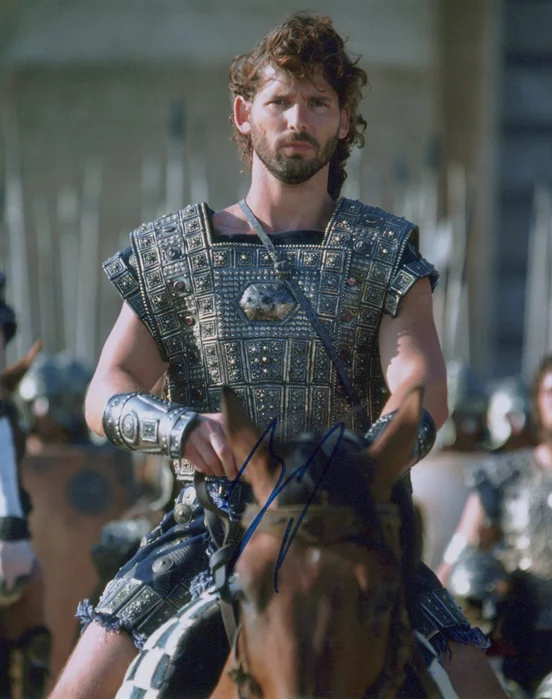 Eric Bana autograph