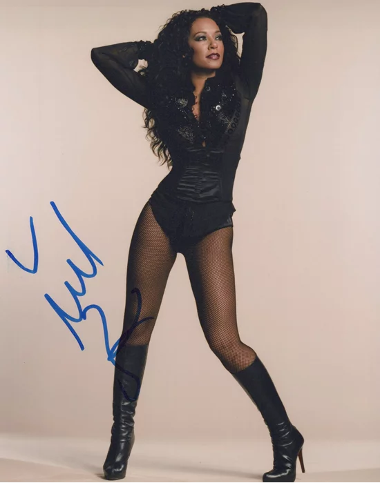 Melanie Brown autograph