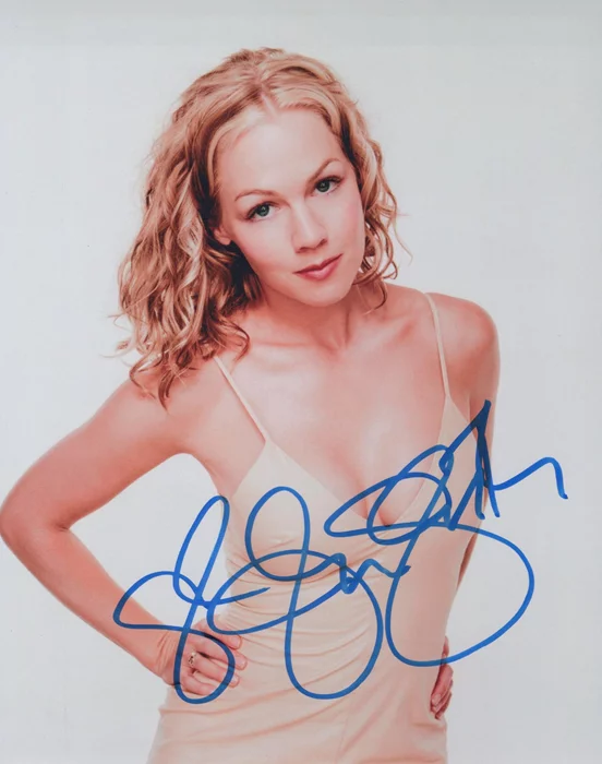 Jennie Garth autograph