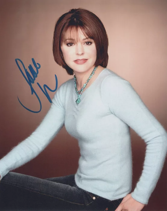 Jane Leeves autograph
