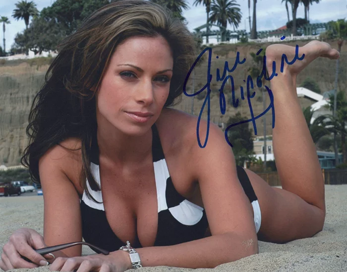 Jill Nicolini autograph