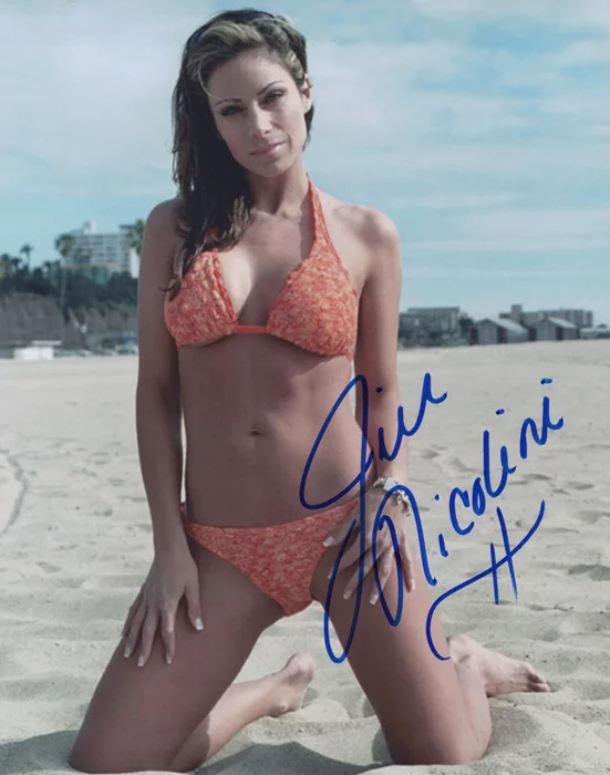 Jill Nicolini autograph