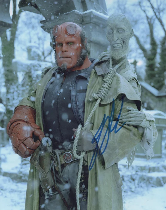Ron Perlman autograph