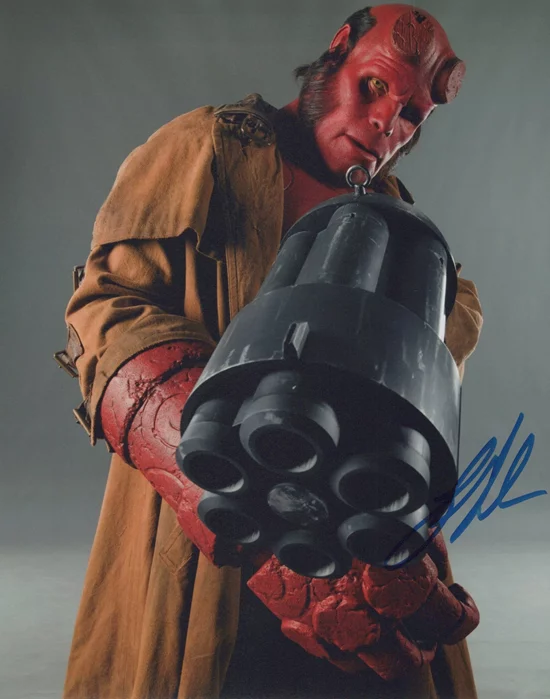 Ron Perlman autograph
