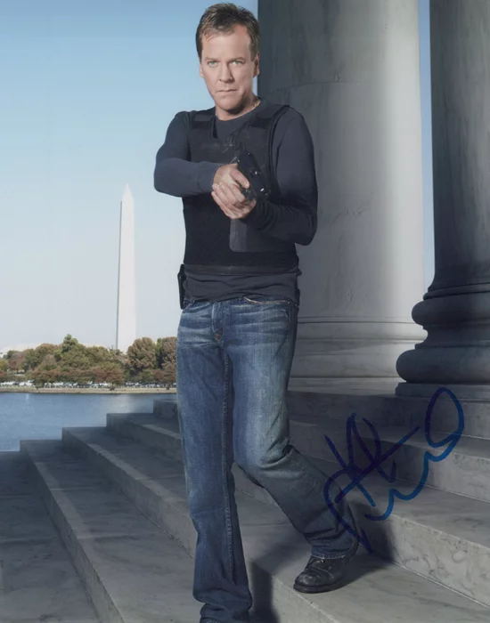 Kiefer Sutherland autograph