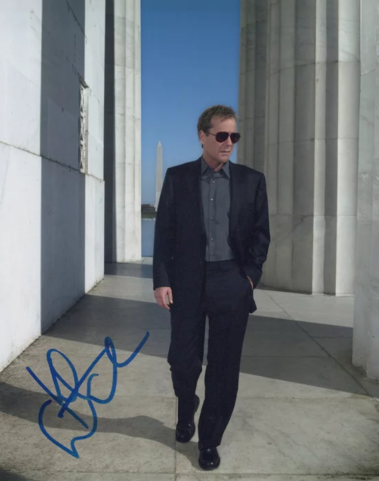 Kiefer Sutherland autograph