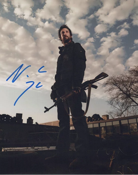 Noah Wyle autograph