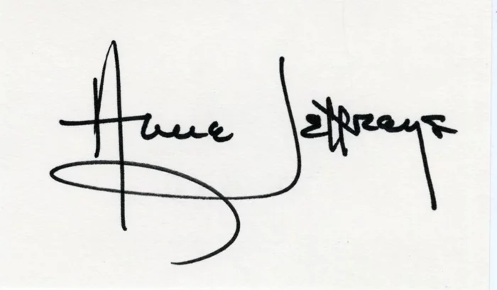 Anne Jeffreys autograph