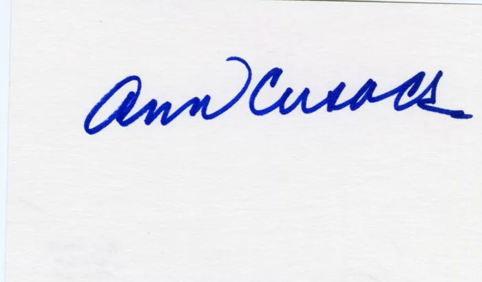Ann Cusack autograph
