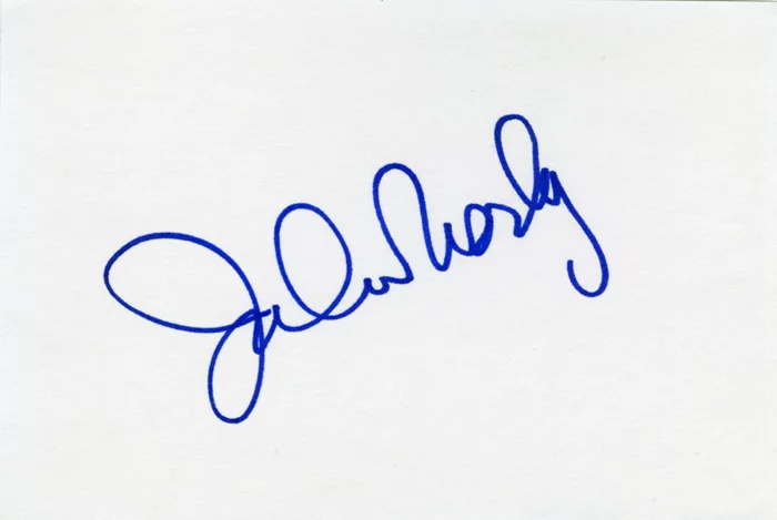 Jo Anne Worley autograph