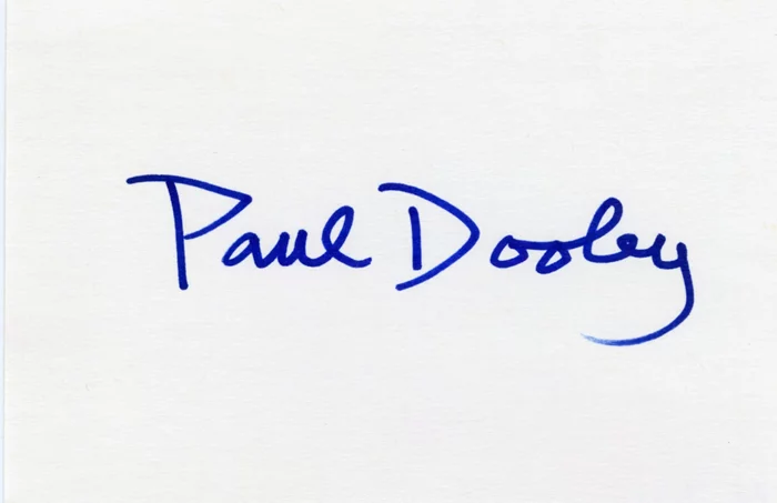 Paul Dooley autograph