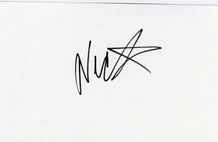 Nick Cannon autograph