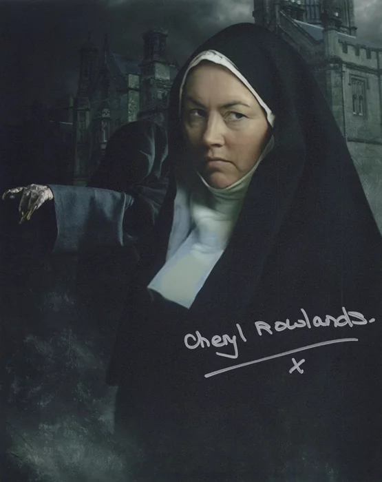 Cheryl Rowlands autograph