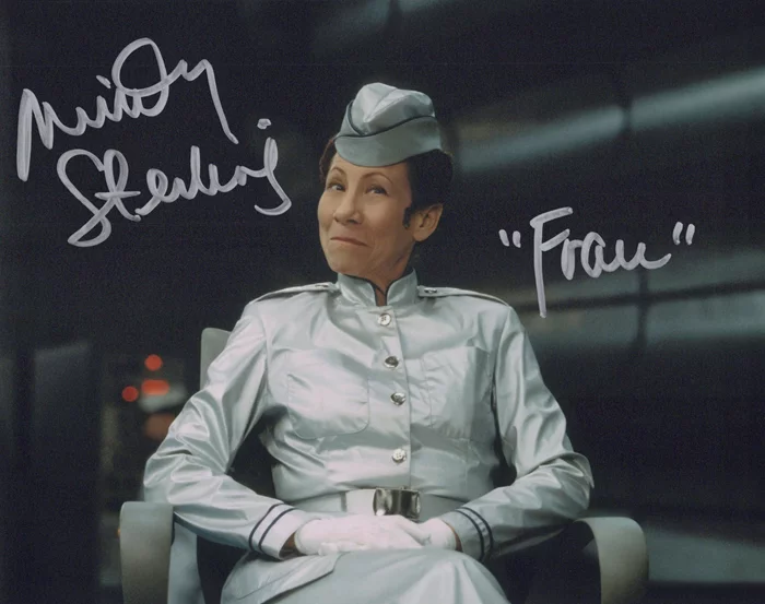 Mindy Sterling autograph