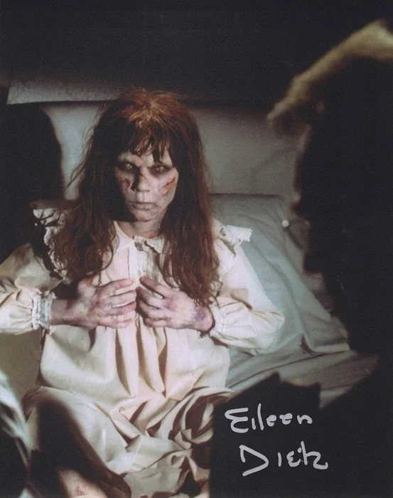 Eileen Dietz autograph