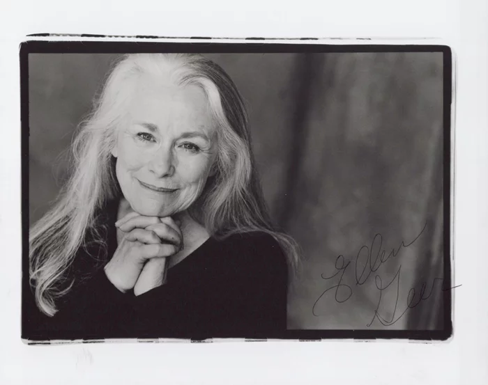 Ellen Geer autograph