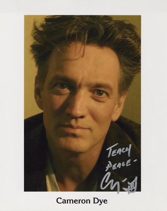 Cameron Dye autograph