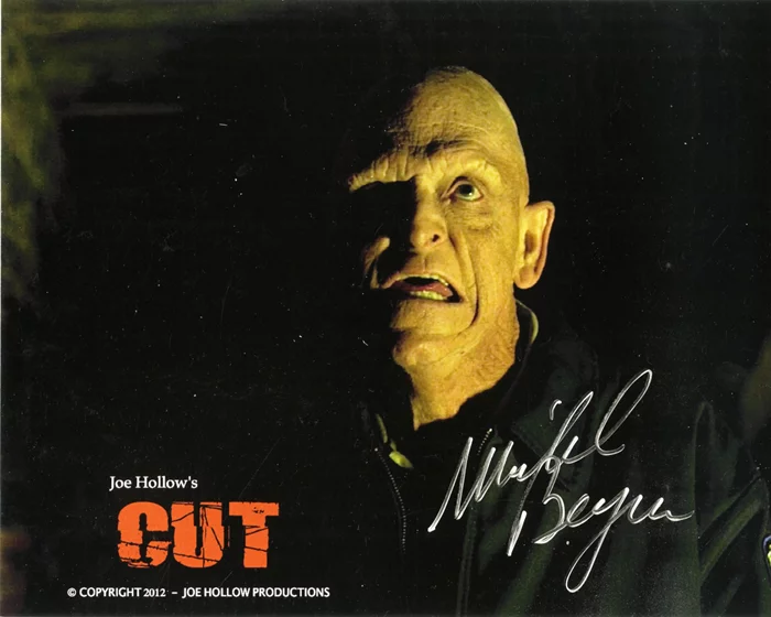 Michael Berryman autograph