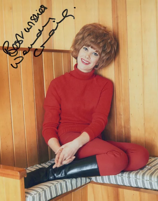 Wendy Craig autograph