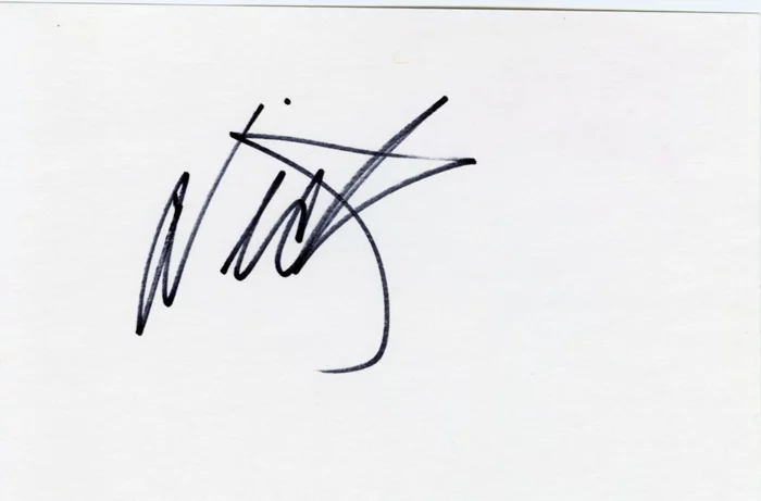 Nick Cannon autograph