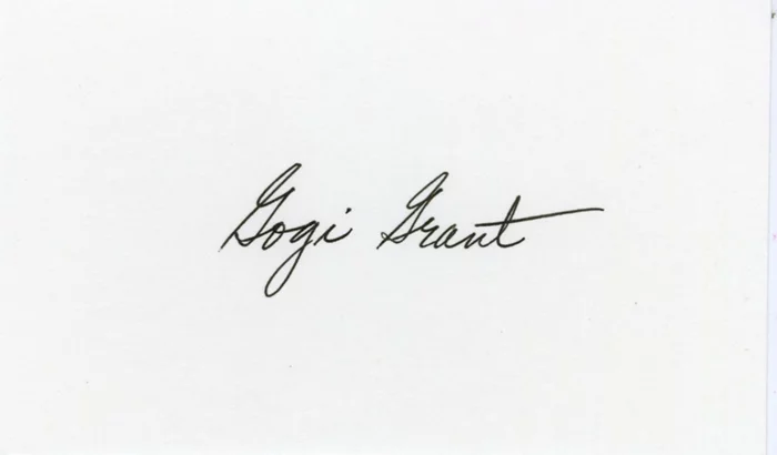 Gogi Grant autograph
