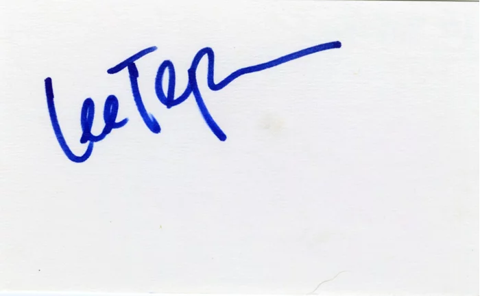 Lee Tergesen autograph