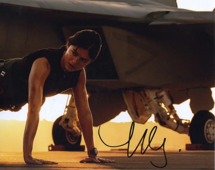 Monica Barbaro autograph