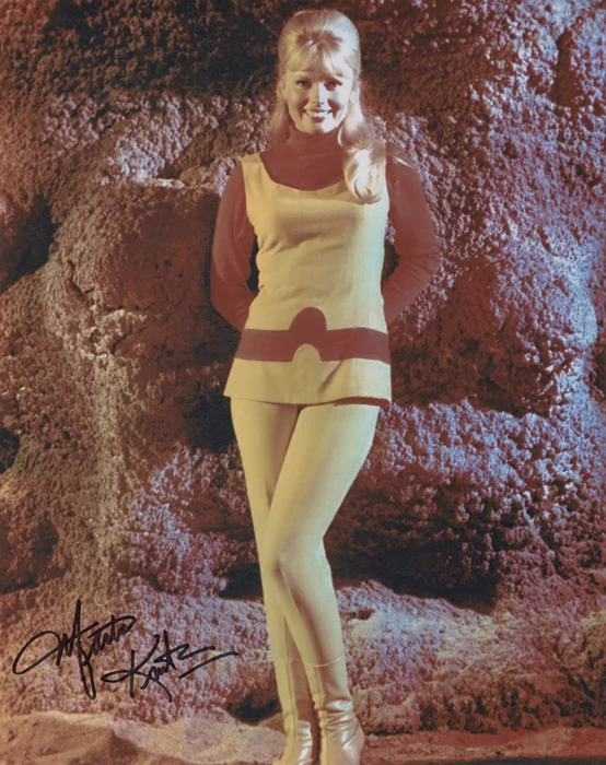 Marta Kristen autograph