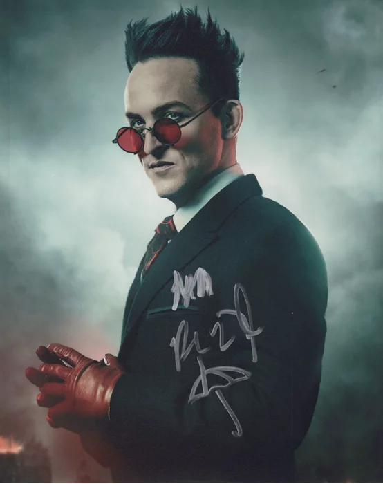 Robin Lord Taylor autograph