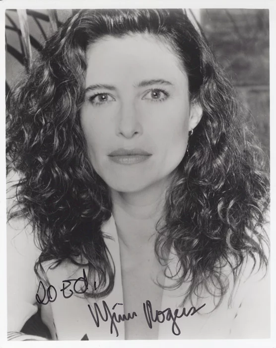 Mimi Rogers autograph
