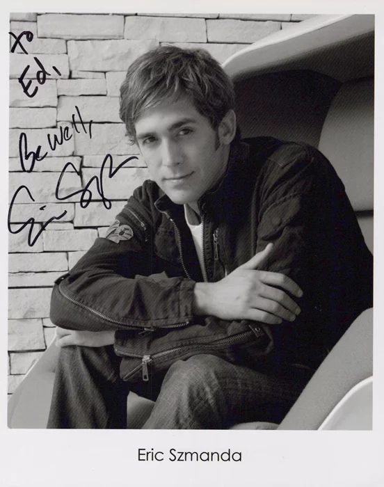 Eric Szmanda autograph