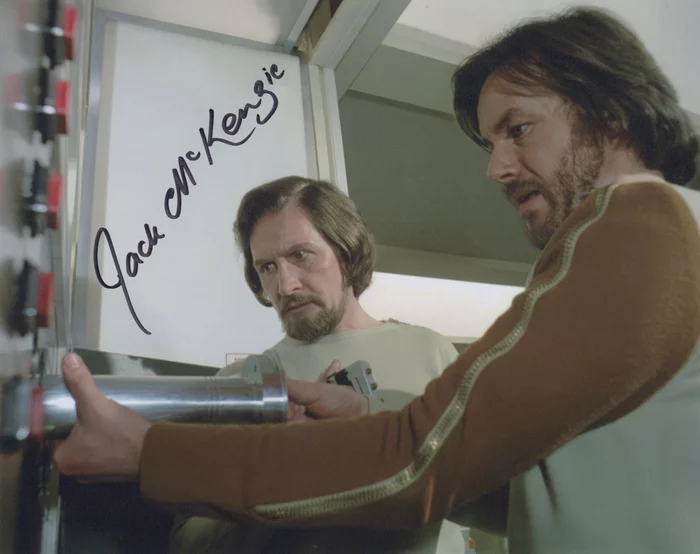 Jack McKenzie autograph