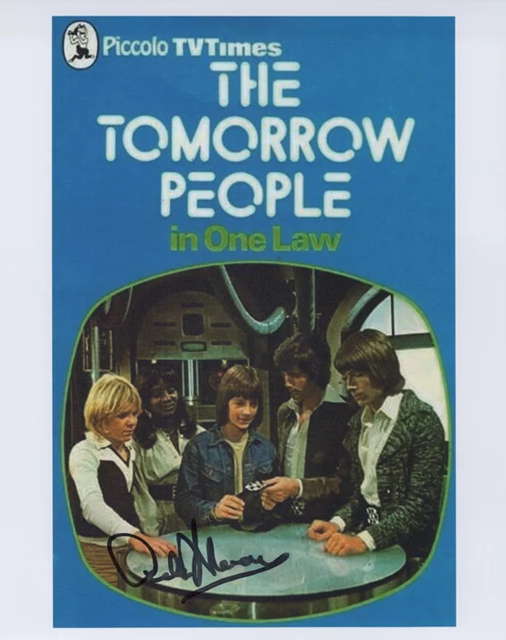 Mike Holoway autograph