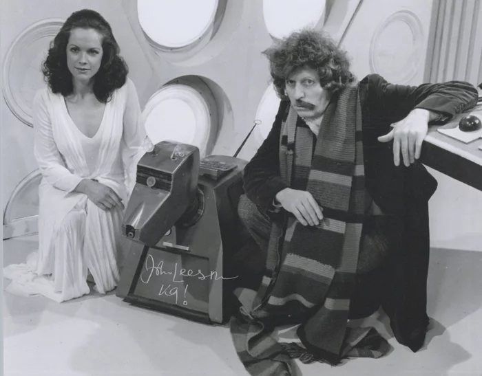 John Leeson autograph