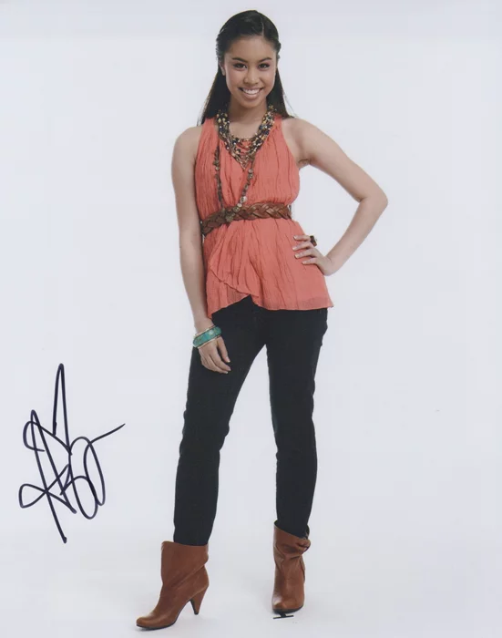 Ashley Argota autograph